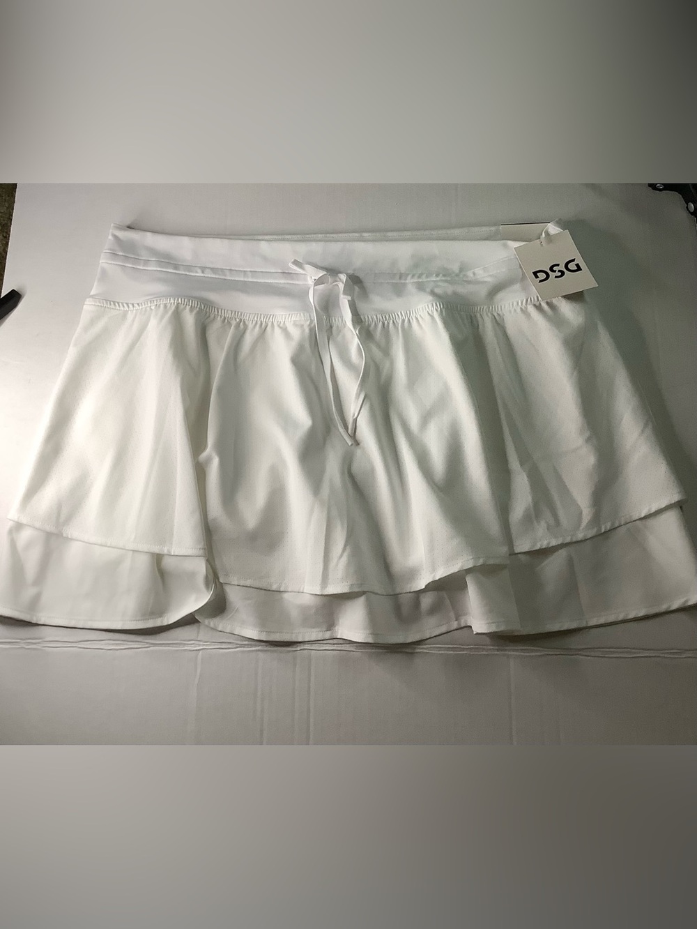 DSG White Athletic Skirt Stride High-rise XXL
